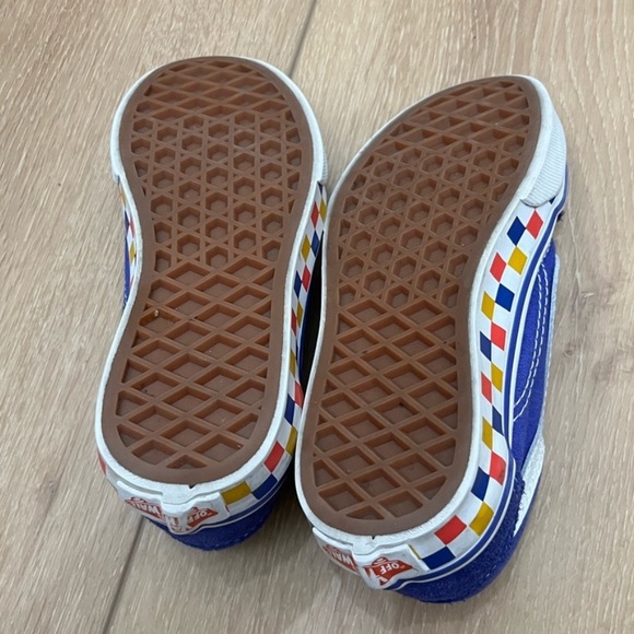 🌈 Blue Slip On Vans with rainbow elastic laces Toddler Vans Sz 10.5 - Picture 4 of 6